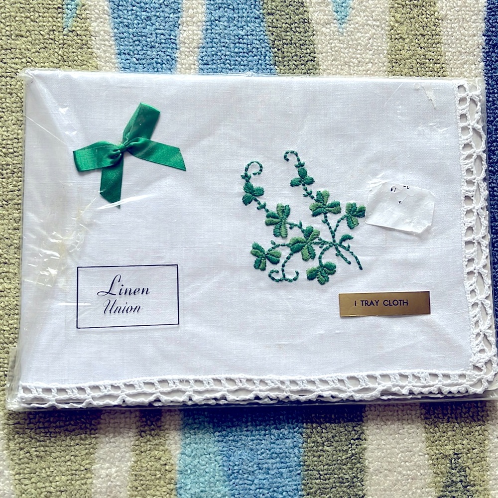 Vintage Irish Linen Tray Cloth 20 x 13